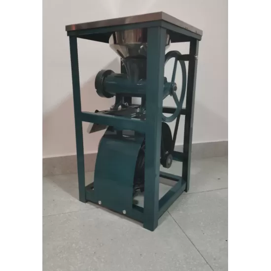 Masina Tocat Carne Nr.32 cu motor, palnie mare si platforma inox, 3.0KW