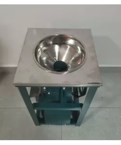 Masina Tocat Carne Nr.32 cu motor, palnie mare si platforma inox, 3.0KW,