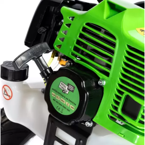 PRODUS RESIGILAT Motocositoare pe benzina cu roti Micul Fermier, 2T, pornire rapida, 3 accesorii PRODUS RESIGILAT Motocositoare pe benzina cu roti Micul Fermier, 2T, pornire rapida, 3 accesorii