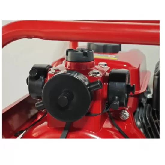 Motopompa pe Benzina German Meister, 7.5 CP, 3 Iesiri, 2" & 1-1/4", Adancime Aspiratie 8 metri Motopompa pe Benzina German Meister, 7.5 CP, 3 Iesiri, 2" & 1-1/4", Adancime Aspiratie 8 metri