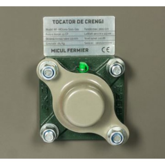 Tocator de crengi Micul Fermier, motor benzina 15 CP, cu carlig de remorcare, 120 mm diametru maxim de taiere, pentru rumegus