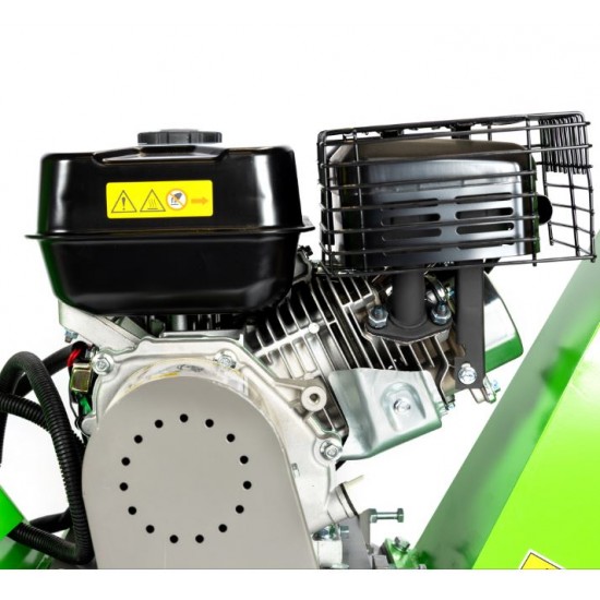 Tocator de crengi Micul Fermier, motor benzina 7 CP, 100 mm diametru maxim de taiere, pentru rumegus