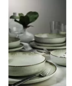 Serviciu de masa Kutahya Porselen Moderna 18 piese pentru 6 persoane din Portelan Verde Serviciu de masa Kutahya Porselen Moderna 18 piese pentru 6 persoane din Portelan Verde