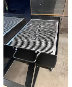 Gratar gradina Toms dimensiune 48/78 cm,fabricat manual,tabla debitata de 5mm Gratar gradina Toms dimensiune 48/78 cm,fabricat manual,tabla debitata de 5mm