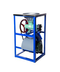 Masina de tocat Carne nr 32 Micul Gospodar,300 kg/h ,motor 3 kw,masuta inox