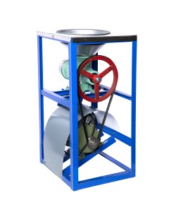 Masina de tocat Carne nr 32 Micul Gospodar,300 kg/h ,motor 3 kw,masuta inox