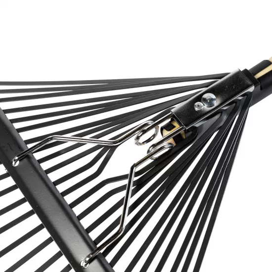 Grebla frunze 24 dinti flexibili, maner lemn, 1650mm