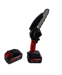 Mini Drujba Gospodar cu 2 acumulatori, 48V 5Ah, 2 lanturi, lama 15cm Mini Drujba Gospodar cu 2 acumulatori, 48V 5Ah, 2 lanturi, lama 15cm