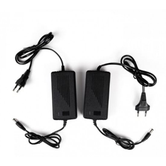 Motocoasa Electrica ruseasca, cu 2 Acumulatori 36V 8Ah, 2 Incarcatoare, 6800 Rpm si Accesorii Motocoasa Electrica ruseasca, cu 2 Acumulatori 36V 8Ah, 2 Incarcatoare, 6800 Rpm si Accesorii