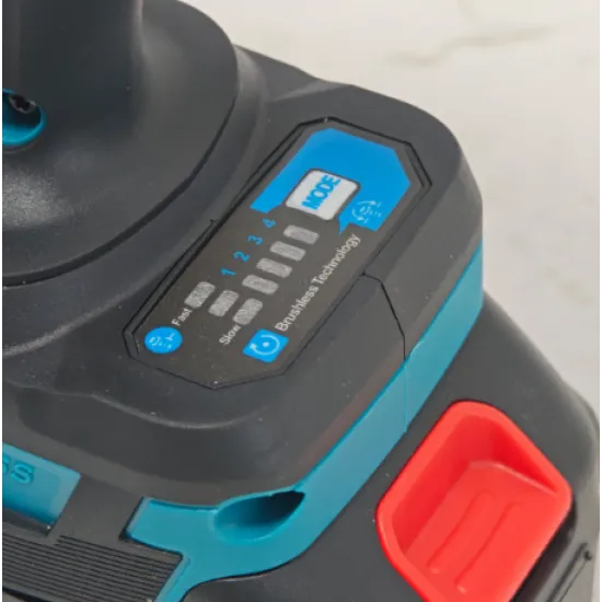 Cheie de Impact Profesională German Meister 36V MAX Brushless 700 Nm, Prindere 1/2", 4 Trepte de Putere, LED Integrat, Acumulator Li-Ion