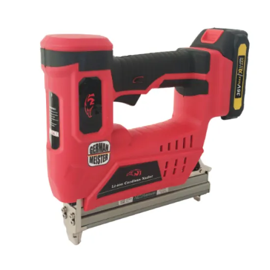 Caspator tapiterie cu acumulator, German Meister, model nou, 2 acumulatori 36 v , 5 Ah + 4 Set capse diferite marimi
