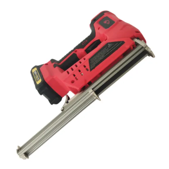 Caspator tapiterie cu acumulator, German Meister, model nou, 2 acumulatori 36 v , 5 Ah + 4 Set capse diferite marimi