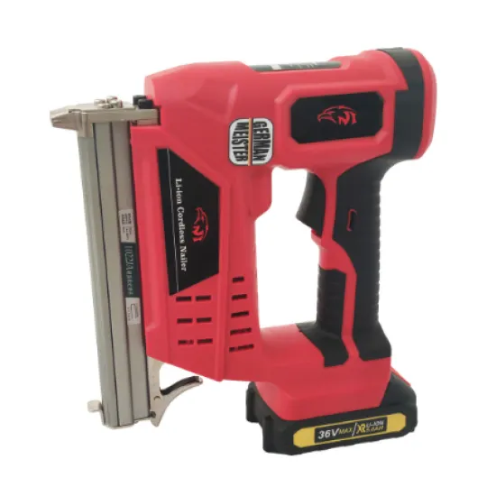 Caspator tapiterie cu acumulator, German Meister, model nou, 2 acumulatori 36 v , 5 Ah + 4 Set capse diferite marimi
