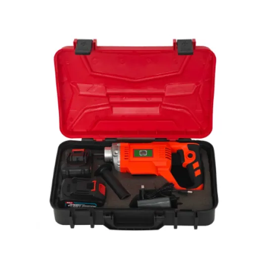 * Promo * Vibrator beton ,cu 2 acumulatori, German Meister + Lance 35mm*1.5m
