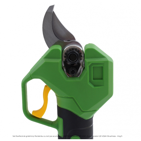 Set foarfecă de grădină și fierăstrău cu lanț pe acumulator PARTNERPRO PP-FF 5 IN 1, 2 acumulatori 20 V/2Ah Brushless