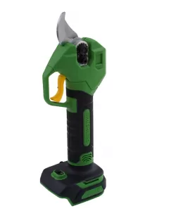 Set multifunctional pe acumulator, foarfeca de gradina, fierastrau cu lant, trimmer si tija telescopică PARTNERPRO, 2 acumulatori, brushless PP-FFTP 7 IN 1