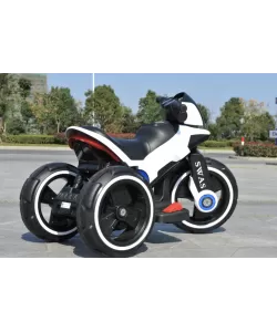 Motocicleta electrica pentru copii, 2 motoare, acumulator 12V, cu muzica si lumini, alba