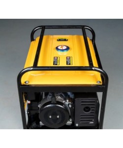 Generator curent pe benzina SWAT 6500W, 15CP, cu acumulator 18Ah, priza 220V x2 si 12V