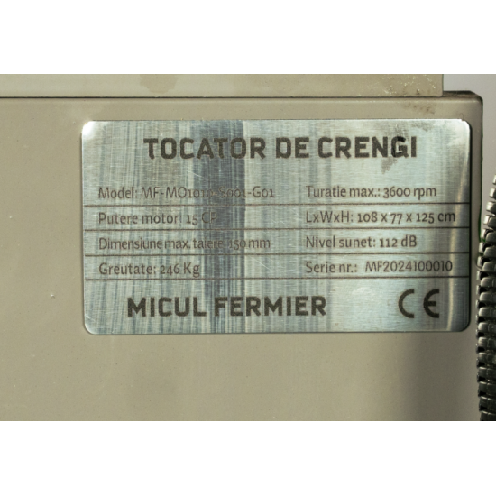 Tocator de crengi Micul Fermier, motor benzina 15 CP, cu carlig de remorcare, 150 mm diametru maxim de taiere, pentru rumegus