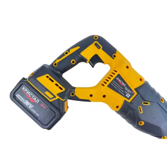 Fierăstrău tip sabie cu acumulator DDT CRISTAL, 36V, Viteza Variabila, Adancime de Taiere 115mm Lemn, 8mm Otel, 12mm Aluminiu, 2x baterii 4.0Ah, încărcător + 4 panze diferite incluse