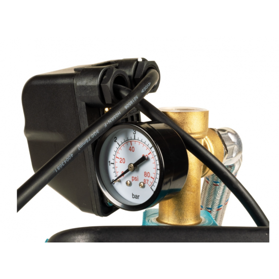 Hidrofor Detoolz 1.1 kW, debit maxim 2480lh, inaltime maxima de pompare 45m, corp pompa fonta, butelie 50L, ejector