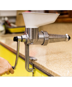 Masina de tocat rosii, dur aluminiu, separator seminte, surub reglare nivel stoarcere, SB-1