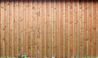 Constructie gard - etapele construirii unui gard, sculele implicate + autorizatiile necesare