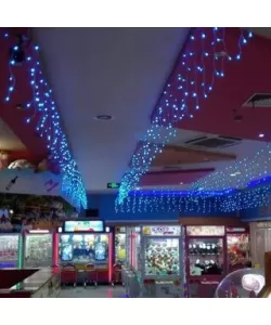 Instalatie de Craciun MAGIC CHRISTMAS, tip perdea, 8x0,5 m, 320 leduri,albastru, MC011B Instalatie de Craciun MAGIC CHRISTMAS, tip perdea, 8x0,5 m, 320 leduri,albastru, MC011B