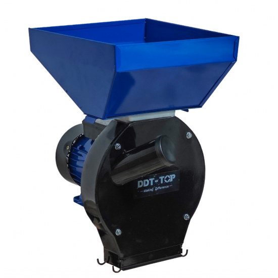 Moara electrica pentru cereale si stiuleti, DDT-TOP,Cuva Mare, motor 4.2 kw , 3000 rpm, 320 kg/h, 4 site de rezerva, 20 ciocanele,bonus sac,surubelnita si perie,Buton on/off