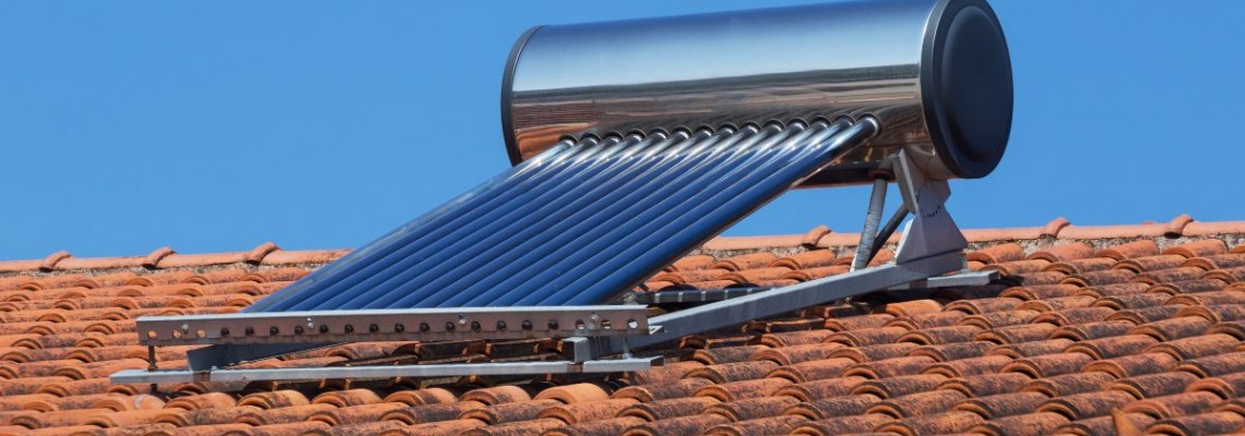 Panouri solare vs. fotovoltaice - diferente, mod de functionare, tehnologii si utilizari specifice, sfaturi pentru o alegere optima