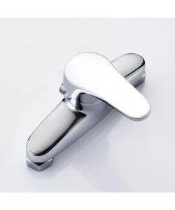 Baterie Dus de Perete Cromat