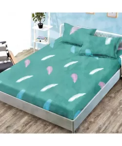 Husa Model cu Pene Colorate pentru Pat Dublu si 2 Fete de Perna, 180*200 cm, Bumbac, HS/56 Husa Model cu Pene Colorate pentru Pat Dublu si 2 Fete de Perna, 180*200 cm, Bumbac, HS/56