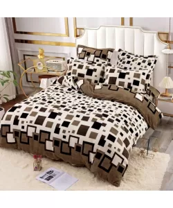 Lenjerie de Pat Cocolino pentru 2 Persoane, 6 Piese, Model Patratele, Maro Lenjerie de Pat Cocolino pentru 2 Persoane, 6 Piese, Model Patratele, Maro