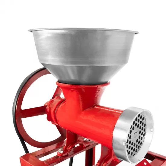 Masina de tocat carne electrica ELEFANT TB-7, 1400 rot/min, 250-300 kg/h, 1.5 KW Masina de tocat carne electrica ELEFANT TB-7, 1400 rot/min, 250-300 kg/h, 1.5 KW