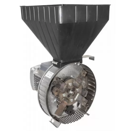 Moara cereale Gazda M71, Uruitor electric 1.7 kW Cuva Mare, 20 ciocanele Moara cereale Gazda M71, Uruitor electric 1.7 kW Cuva Mare, 20 ciocanele